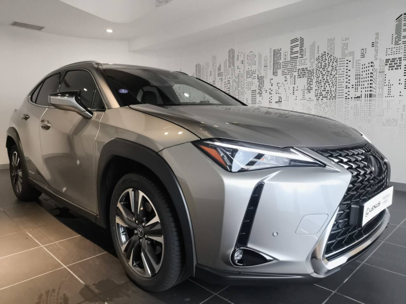 LEXUS UX d’occasion à vendre à AUBIÈRE chez ARVERNE (Photo 3)