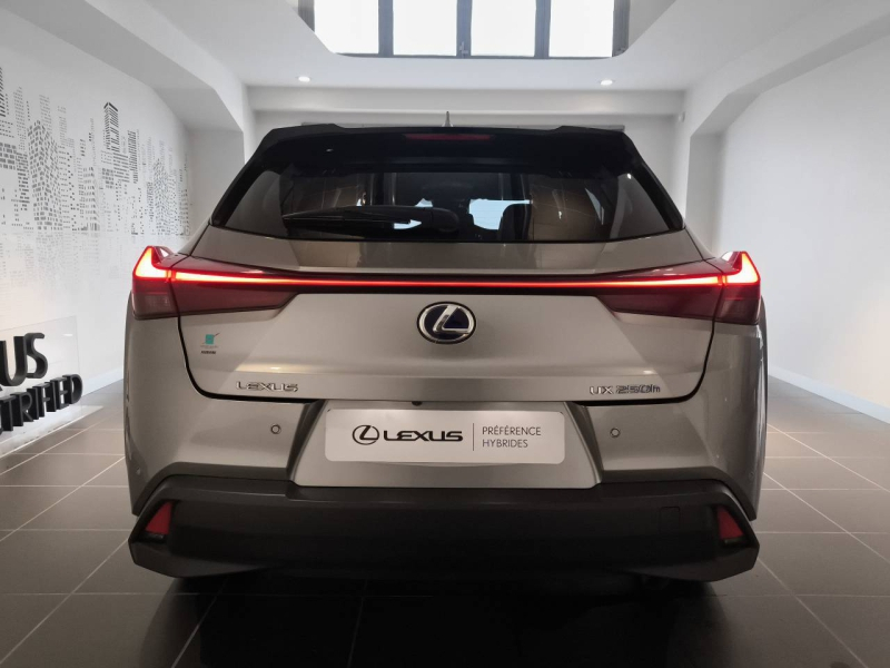 LEXUS UX d’occasion à vendre à AUBIÈRE chez ARVERNE (Photo 5)