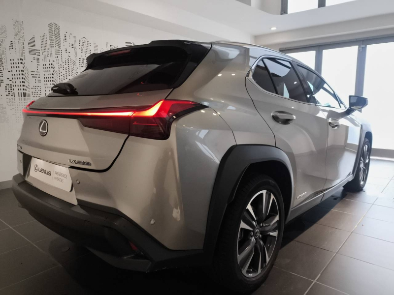 LEXUS UX d’occasion à vendre à AUBIÈRE chez ARVERNE (Photo 6)