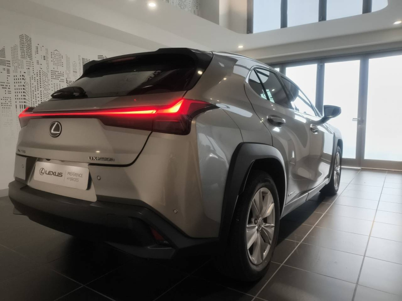 LEXUS UX d’occasion à vendre à AUBIÈRE chez ARVERNE (Photo 6)