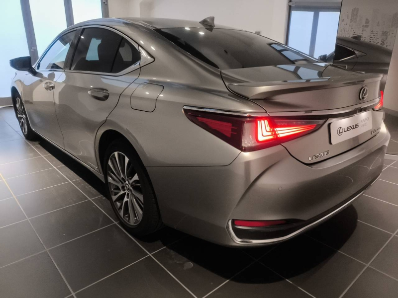 LEXUS ES d’occasion à vendre à AUBIÈRE chez ARVERNE (Photo 7)