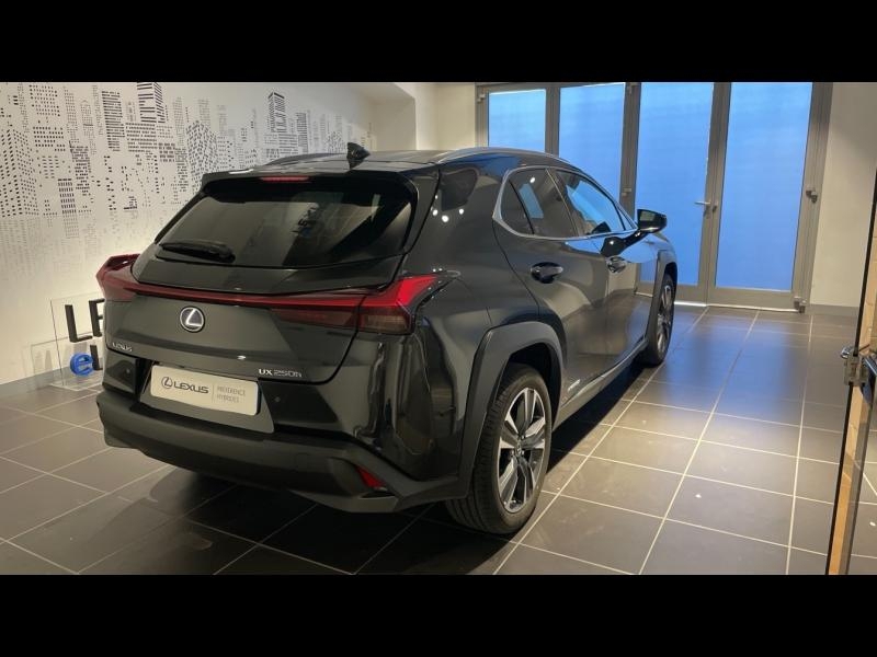 LEXUS UX d’occasion à vendre à AUBIÈRE chez ARVERNE (Photo 6)