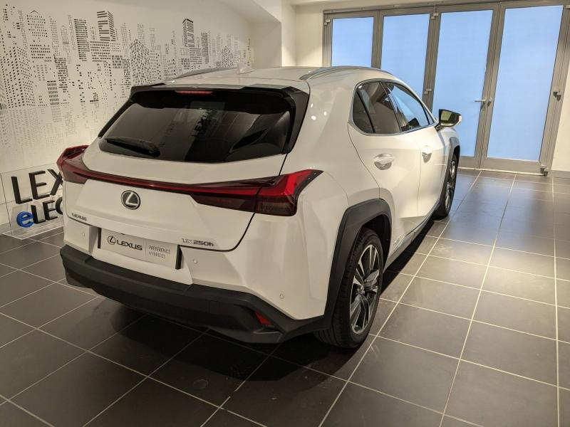 LEXUS UX d’occasion à vendre à AUBIÈRE chez ARVERNE (Photo 10)