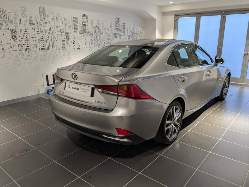 LEXUS IS d’occasion à vendre à AUBIÈRE chez ARVERNE (Photo 8)