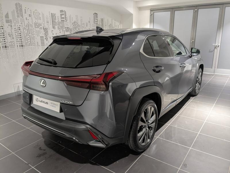 LEXUS UX d’occasion à vendre à AUBIÈRE chez ARVERNE (Photo 14)