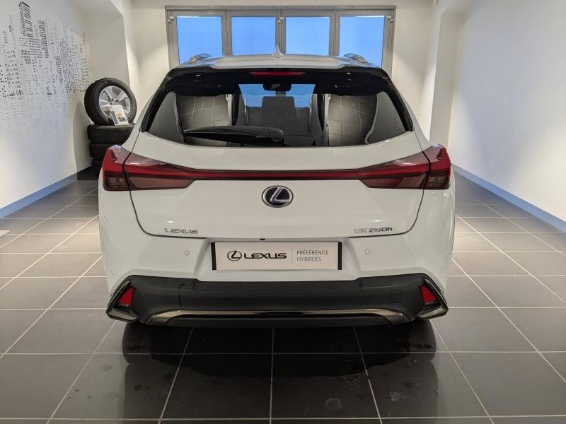 LEXUS UX d’occasion à vendre à AUBIÈRE chez ARVERNE (Photo 14)