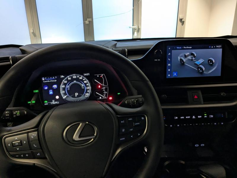 LEXUS UX d’occasion à vendre à AUBIÈRE chez ARVERNE (Photo 4)