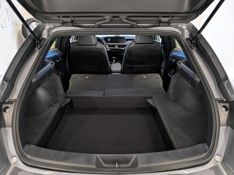 LEXUS UX d’occasion à vendre à AUBIÈRE chez ARVERNE (Photo 9)