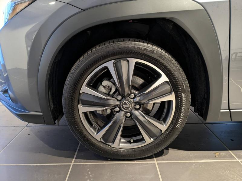 LEXUS UX d’occasion à vendre à AUBIÈRE chez ARVERNE (Photo 14)