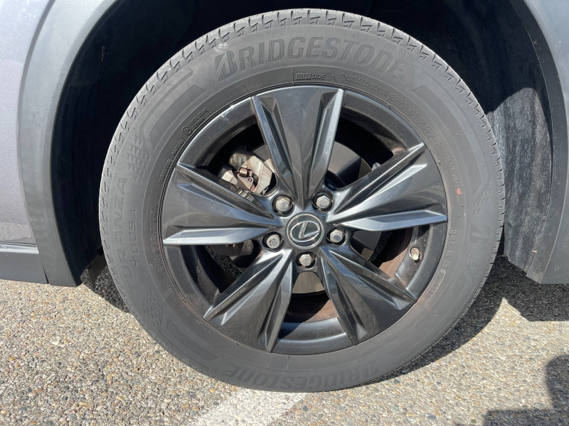LEXUS UX d’occasion à vendre à AUBIÈRE chez ARVERNE (Photo 9)