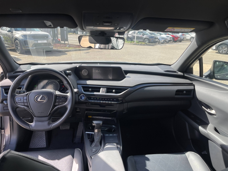 LEXUS UX d’occasion à vendre à AUBIÈRE chez ARVERNE (Photo 12)