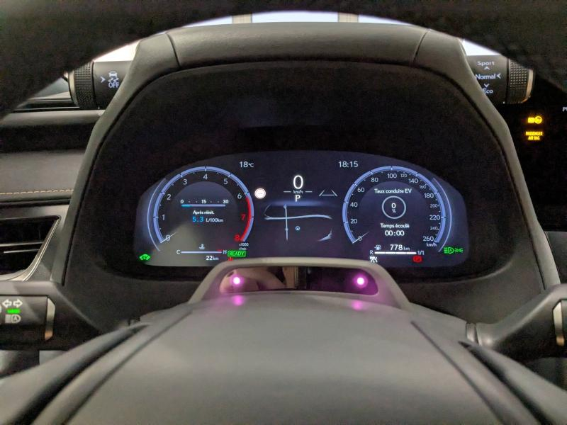 LEXUS UX d’occasion à vendre à AUBIÈRE chez ARVERNE (Photo 5)
