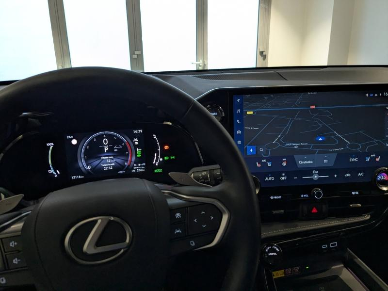 LEXUS NX d’occasion à vendre à AUBIÈRE chez ARVERNE (Photo 4)