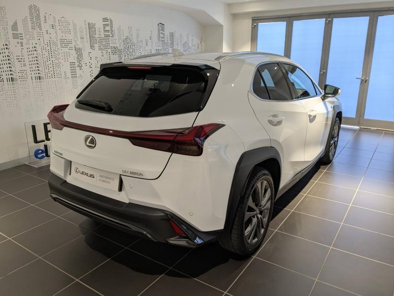 LEXUS UX d’occasion à vendre à AUBIÈRE chez ARVERNE (Photo 15)