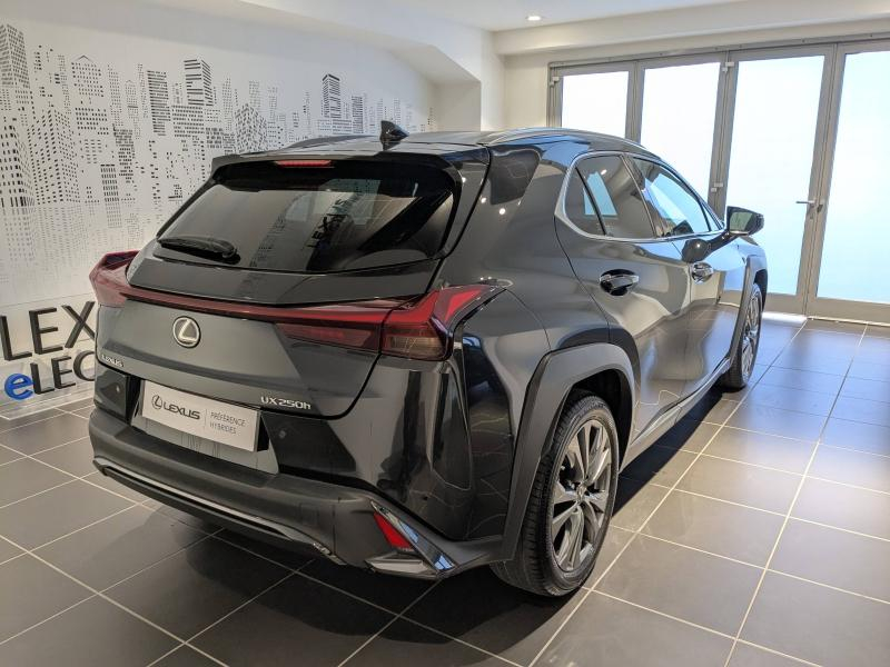 LEXUS UX d’occasion à vendre à AUBIÈRE chez ARVERNE (Photo 17)