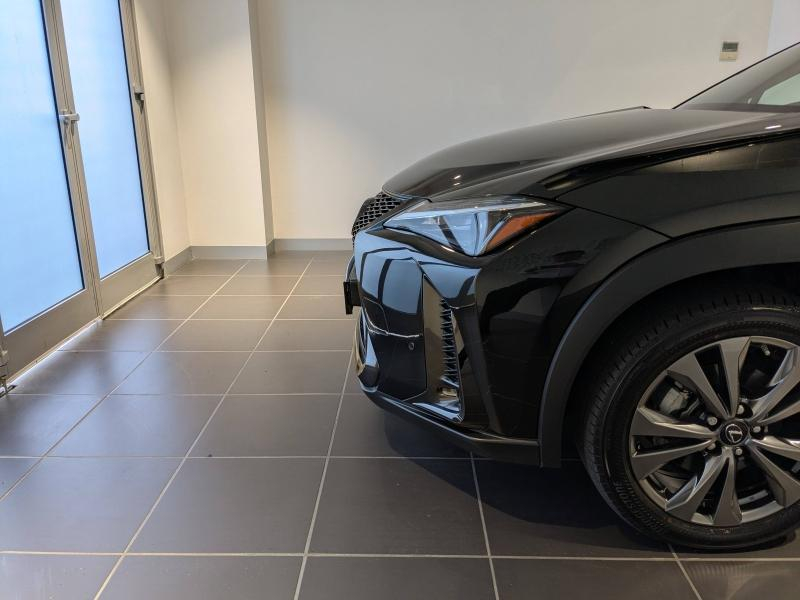 LEXUS UX d’occasion à vendre à AUBIÈRE chez ARVERNE (Photo 18)