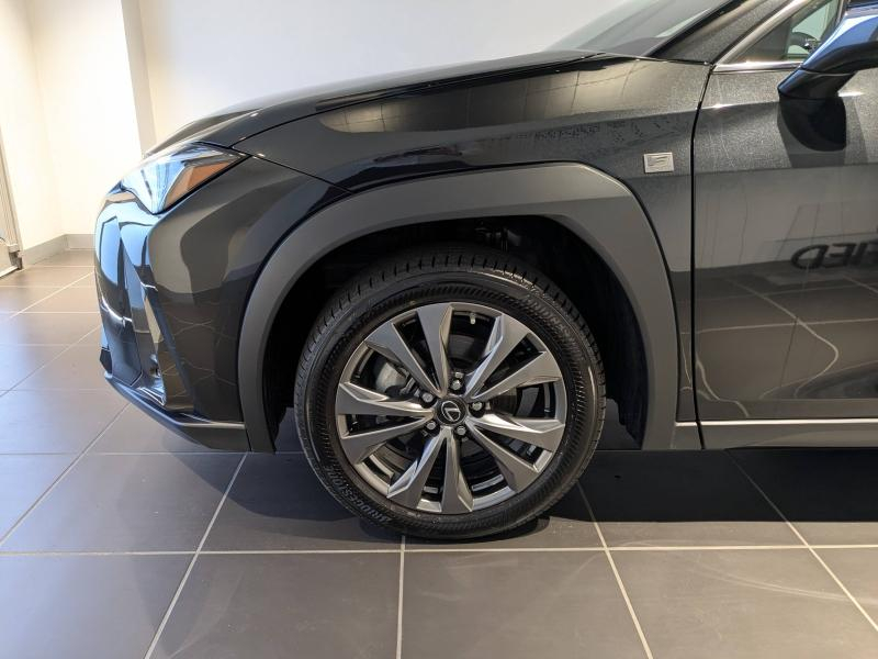LEXUS UX d’occasion à vendre à AUBIÈRE chez ARVERNE (Photo 19)