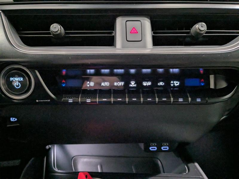 LEXUS UX d’occasion à vendre à AUBIÈRE chez ARVERNE (Photo 5)