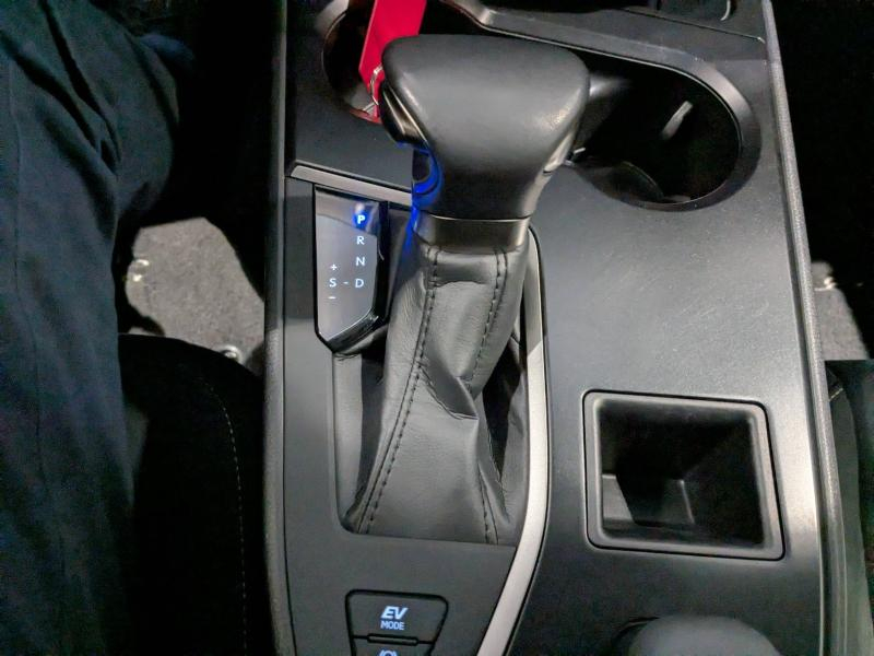 LEXUS UX d’occasion à vendre à AUBIÈRE chez ARVERNE (Photo 6)