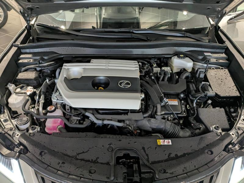 LEXUS UX d’occasion à vendre à AUBIÈRE chez ARVERNE (Photo 17)