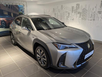 LEXUS UX d’occasion à vendre à AUBIÈRE