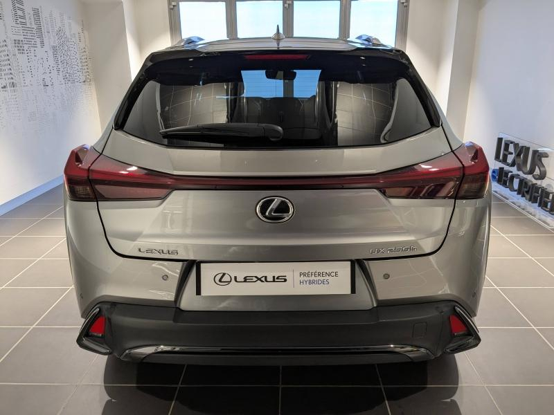 LEXUS UX d’occasion à vendre à AUBIÈRE chez ARVERNE (Photo 16)