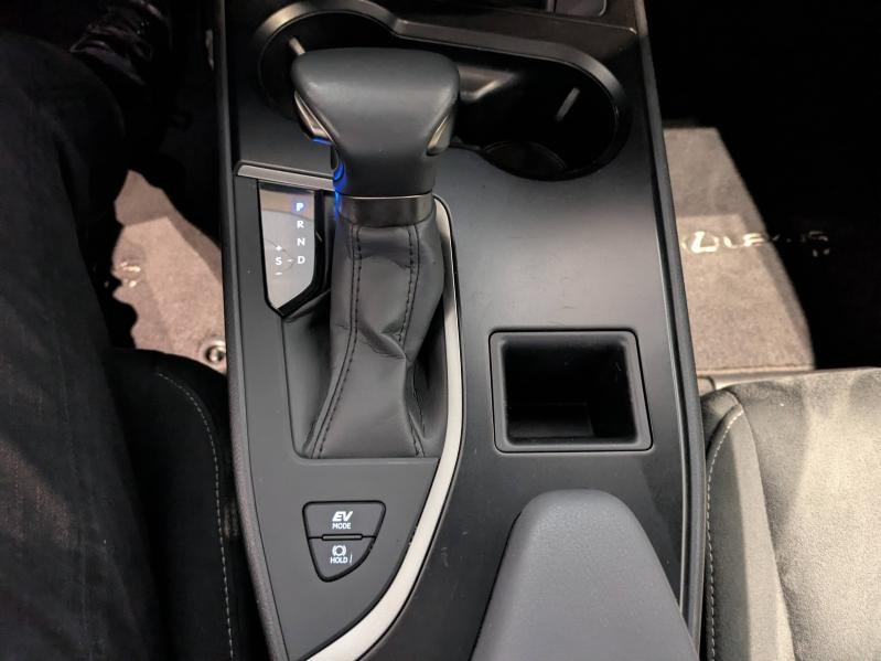 LEXUS UX d’occasion à vendre à AUBIÈRE chez ARVERNE (Photo 11)
