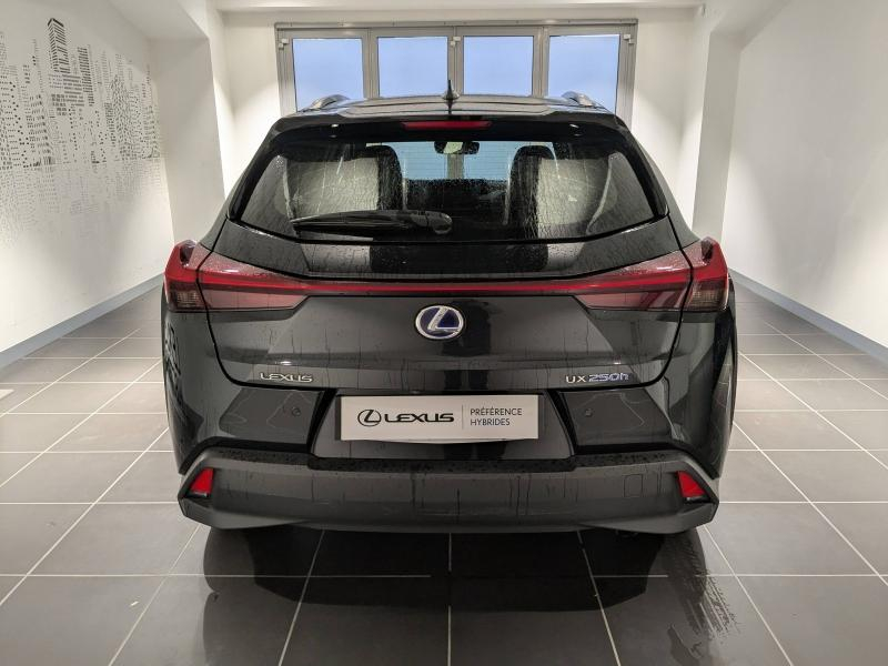 LEXUS UX d’occasion à vendre à AUBIÈRE chez ARVERNE (Photo 15)