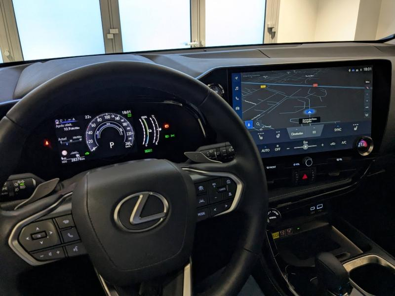 LEXUS NX d’occasion à vendre à AUBIÈRE chez ARVERNE (Photo 4)