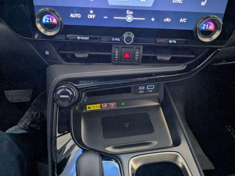 LEXUS NX d’occasion à vendre à AUBIÈRE chez ARVERNE (Photo 8)