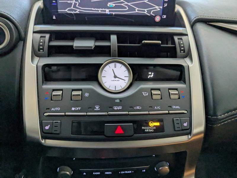 LEXUS NX d’occasion à vendre à AUBIÈRE chez ARVERNE (Photo 7)