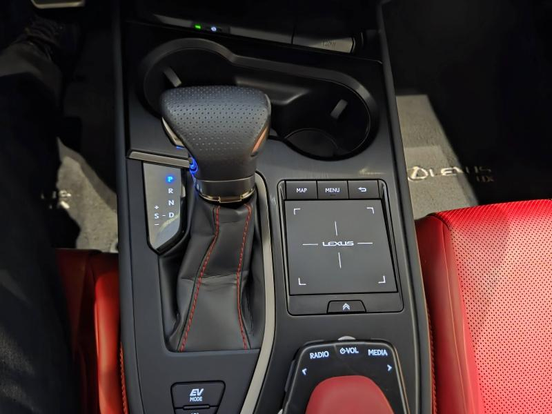 LEXUS UX d’occasion à vendre à AUBIÈRE chez ARVERNE (Photo 10)