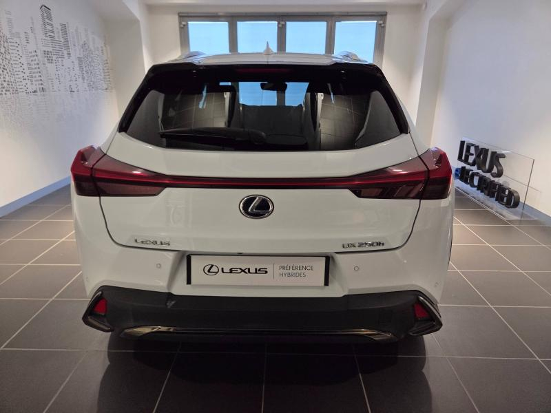 LEXUS UX d’occasion à vendre à AUBIÈRE chez ARVERNE (Photo 18)