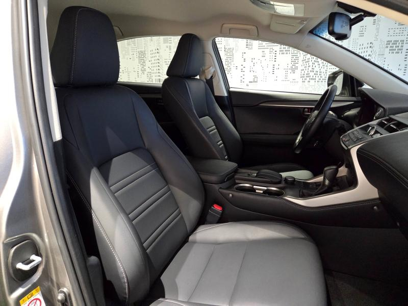 LEXUS NX d’occasion à vendre à AUBIÈRE chez ARVERNE (Photo 10)