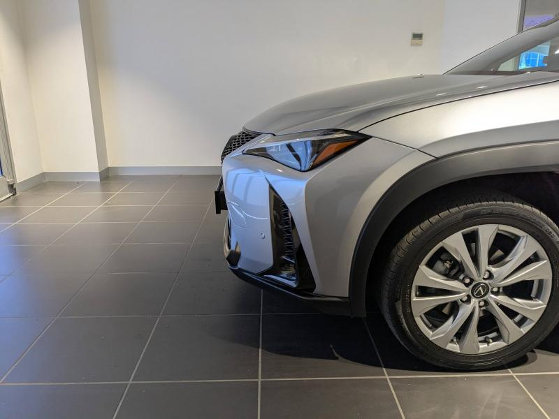 LEXUS UX d’occasion à vendre à AUBIÈRE chez ARVERNE (Photo 15)