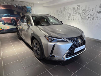 LEXUS UX d’occasion à vendre à AUBIÈRE