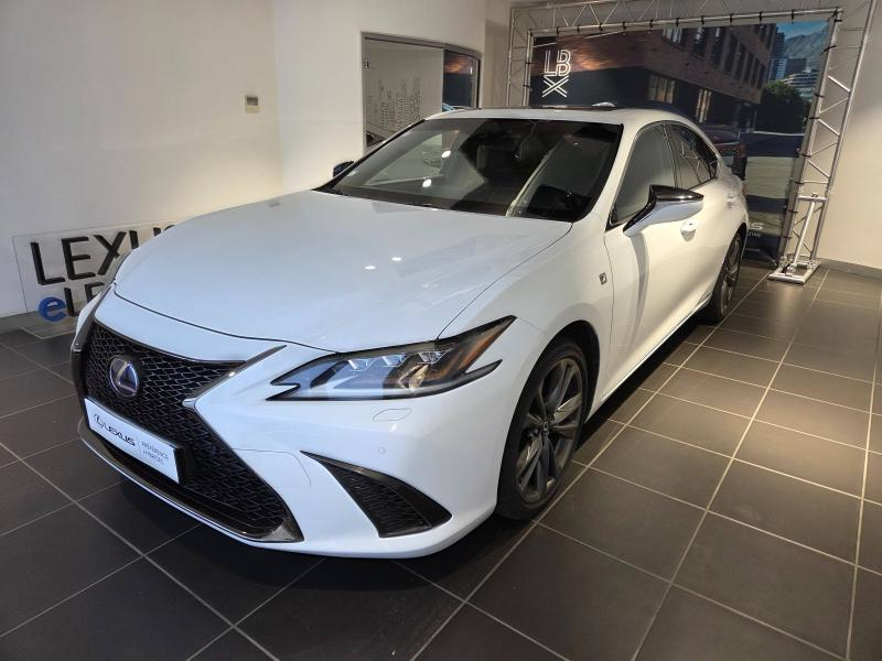 LEXUS ES d’occasion à vendre à AUBIÈRE chez ARVERNE (Photo 3)