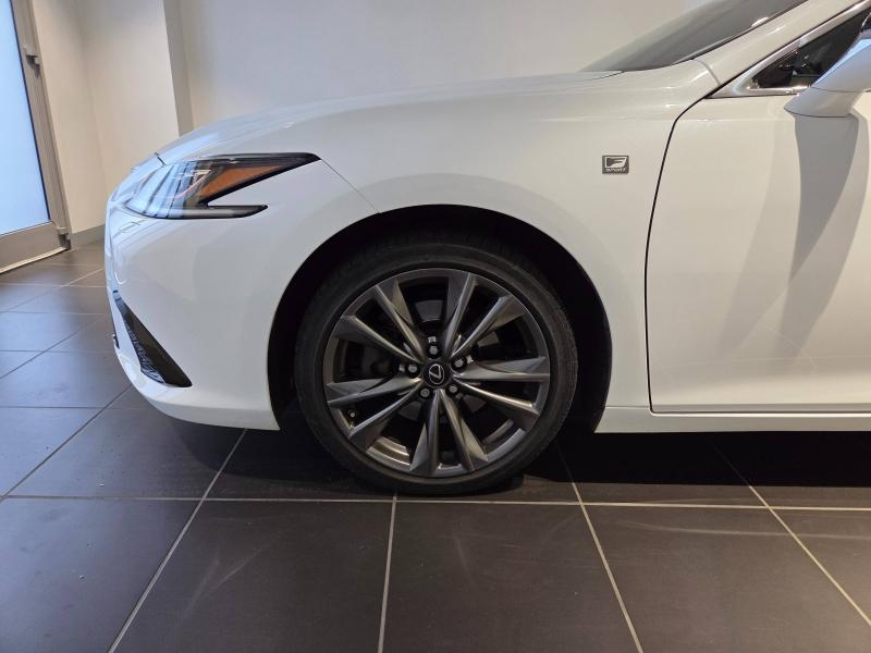 LEXUS ES d’occasion à vendre à AUBIÈRE chez ARVERNE (Photo 17)