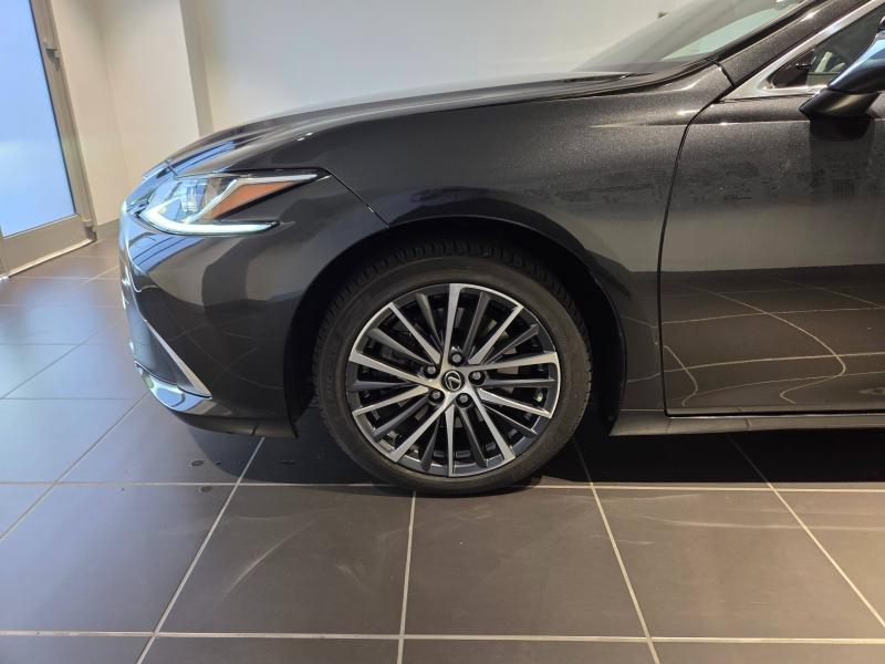 LEXUS ES d’occasion à vendre à AUBIÈRE chez ARVERNE (Photo 20)