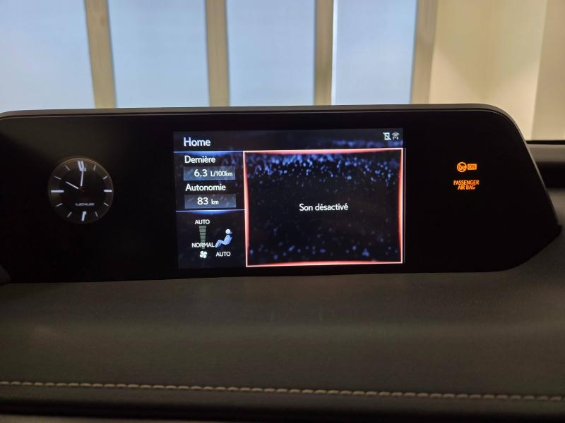 LEXUS UX d’occasion à vendre à AUBIÈRE chez ARVERNE (Photo 8)