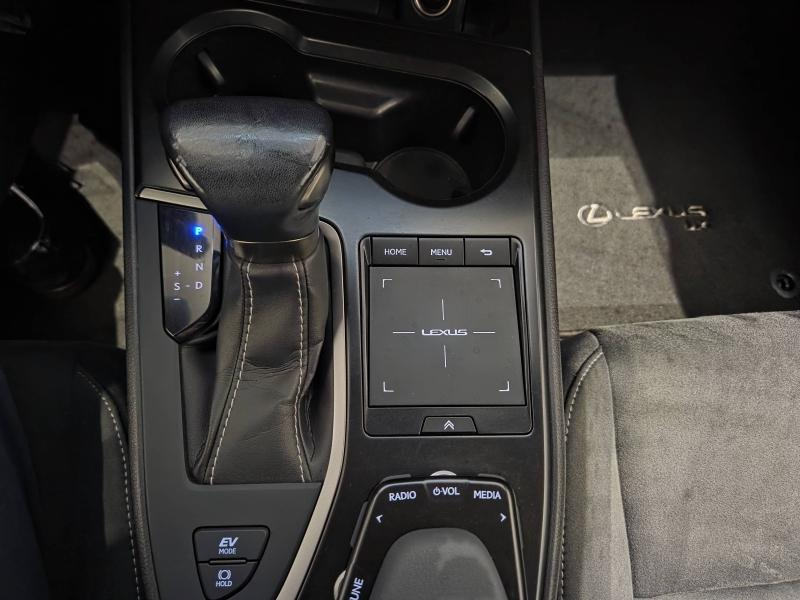 LEXUS UX d’occasion à vendre à AUBIÈRE chez ARVERNE (Photo 11)