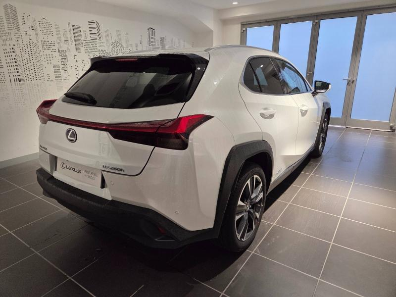 LEXUS UX d’occasion à vendre à AUBIÈRE chez ARVERNE (Photo 18)