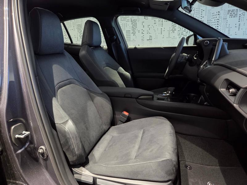 LEXUS UX d’occasion à vendre à AUBIÈRE chez ARVERNE (Photo 14)