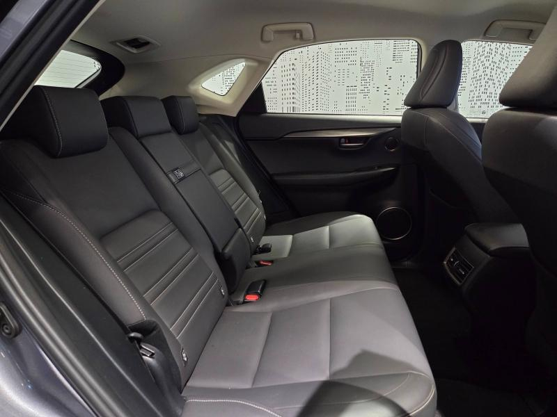 LEXUS NX d’occasion à vendre à AUBIÈRE chez ARVERNE (Photo 12)