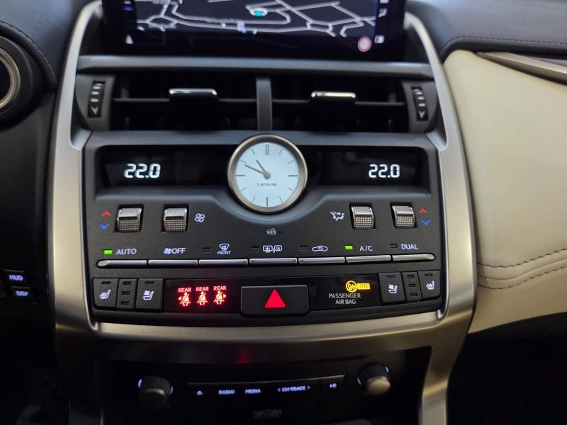 LEXUS NX d’occasion à vendre à AUBIÈRE chez ARVERNE (Photo 7)