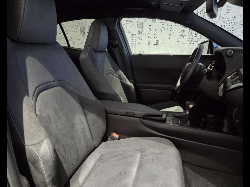 LEXUS UX d’occasion à vendre à AUBIÈRE chez ARVERNE (Photo 9)