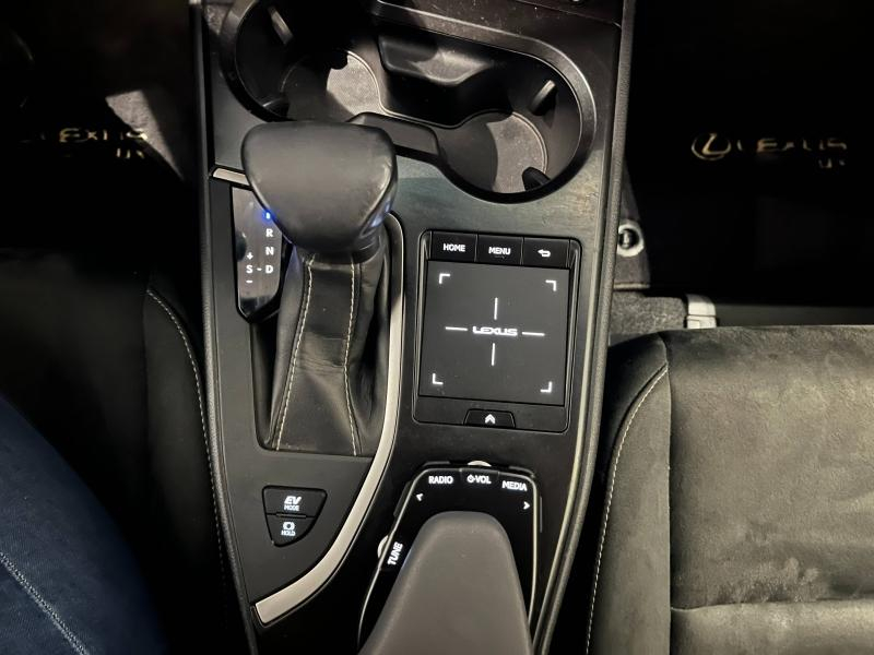 LEXUS UX d’occasion à vendre à AUBIÈRE chez ARVERNE (Photo 13)