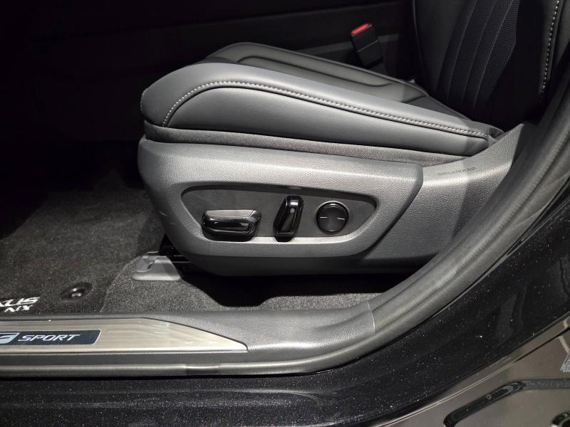 LEXUS NX d’occasion à vendre à AUBIÈRE chez ARVERNE (Photo 14)