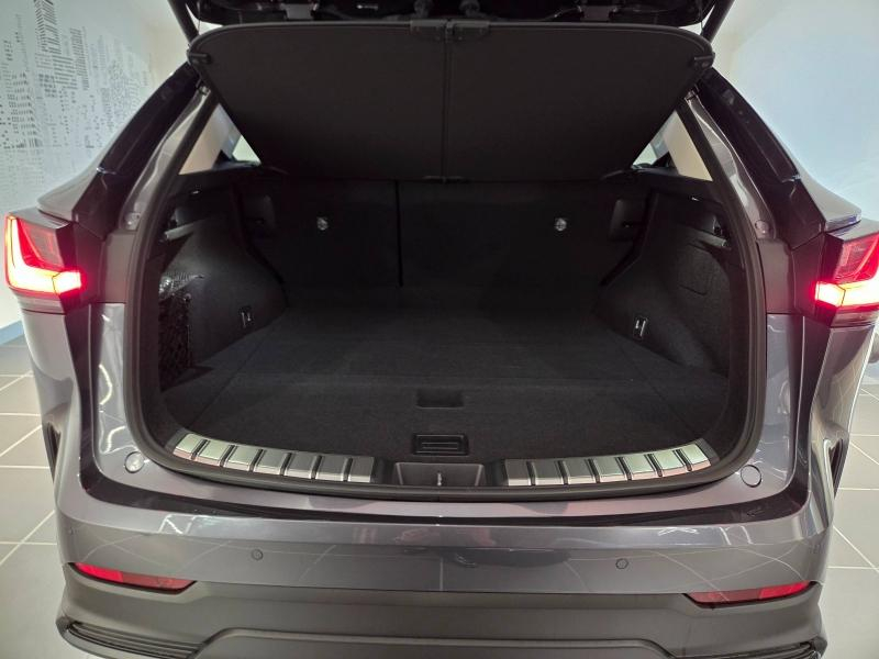 LEXUS NX d’occasion à vendre à AUBIÈRE chez ARVERNE (Photo 14)