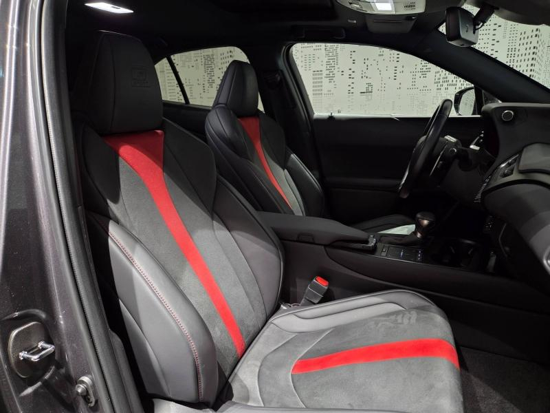LEXUS UX d’occasion à vendre à AUBIÈRE chez ARVERNE (Photo 13)